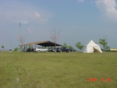 N8SL Tent for APRS demo Satillite2 sm